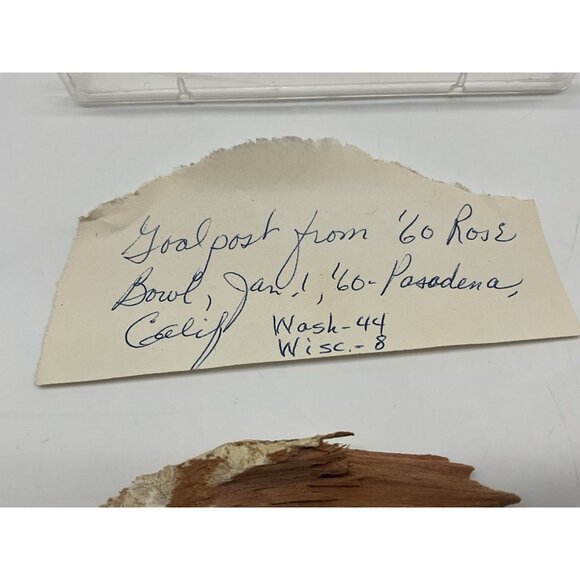 1960 Rose Bowl  Pieces Of Goal Post Torn Down By The Washington Husky Fans - Picture 3 of 11
